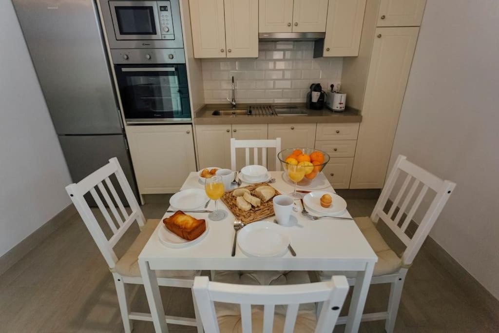Komodo Gran Poder - Penthouse With Private Pool And Cozy Twin Bedroom Central Apartment Sevilla Buitenkant foto