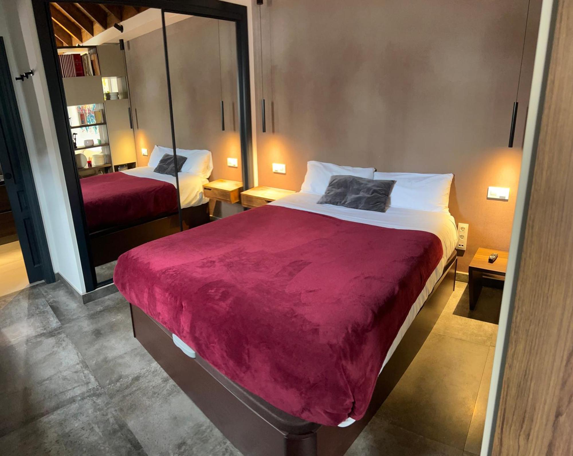 Komodo Gran Poder - Penthouse With Private Pool And Cozy Twin Bedroom Central Apartment Sevilla Buitenkant foto